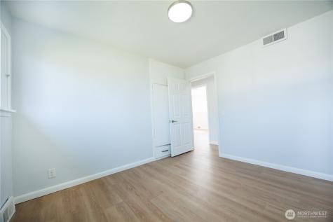 1534 E Section Street Mount Vernon WA 98274