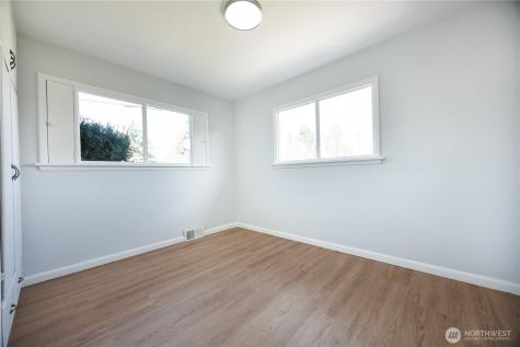 1534 E Section Street Mount Vernon WA 98274
