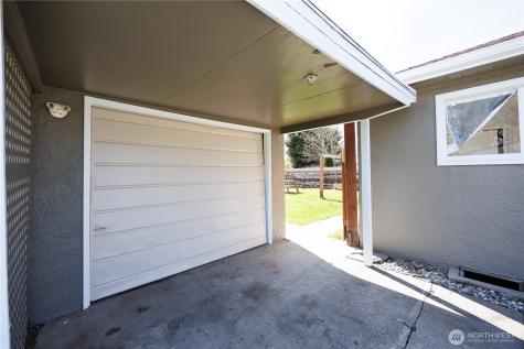 1534 E Section Street Mount Vernon WA 98274