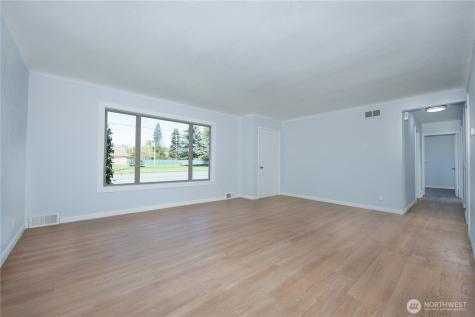 1534 E Section Street Mount Vernon WA 98274