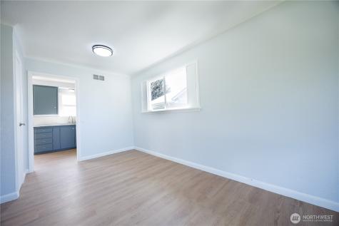 1534 E Section Street Mount Vernon WA 98274