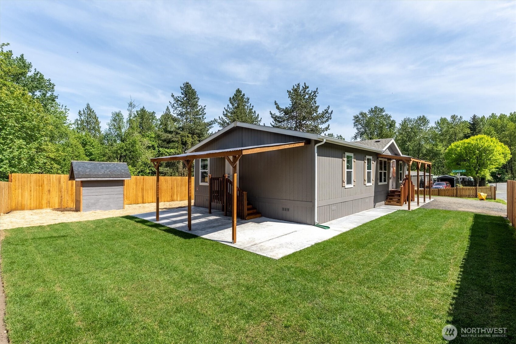 101 Sir Lancelot Drive Castle Rock WA 98611