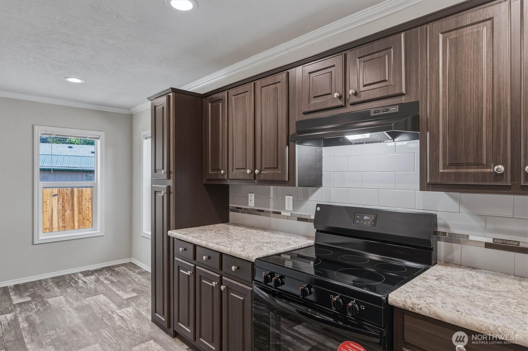 101 Sir Lancelot Drive Castle Rock WA 98611