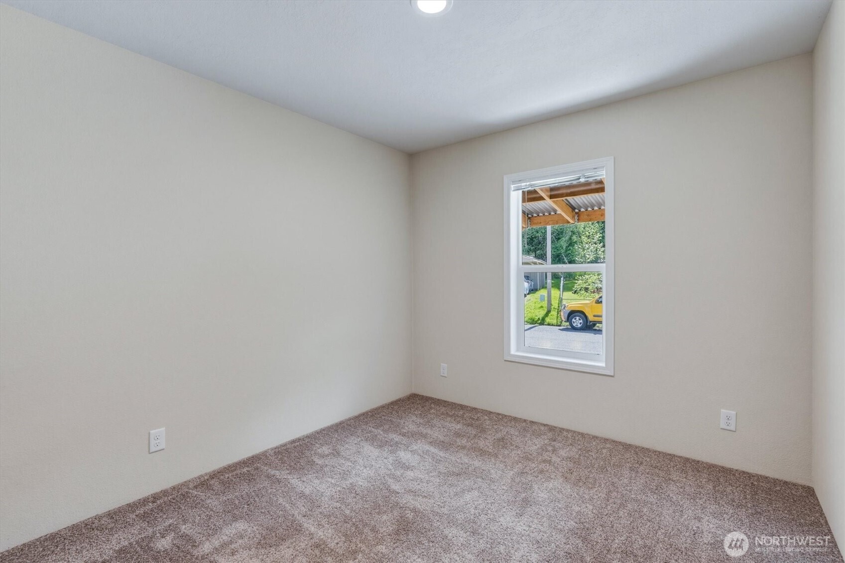 101 Sir Lancelot Drive Castle Rock WA 98611