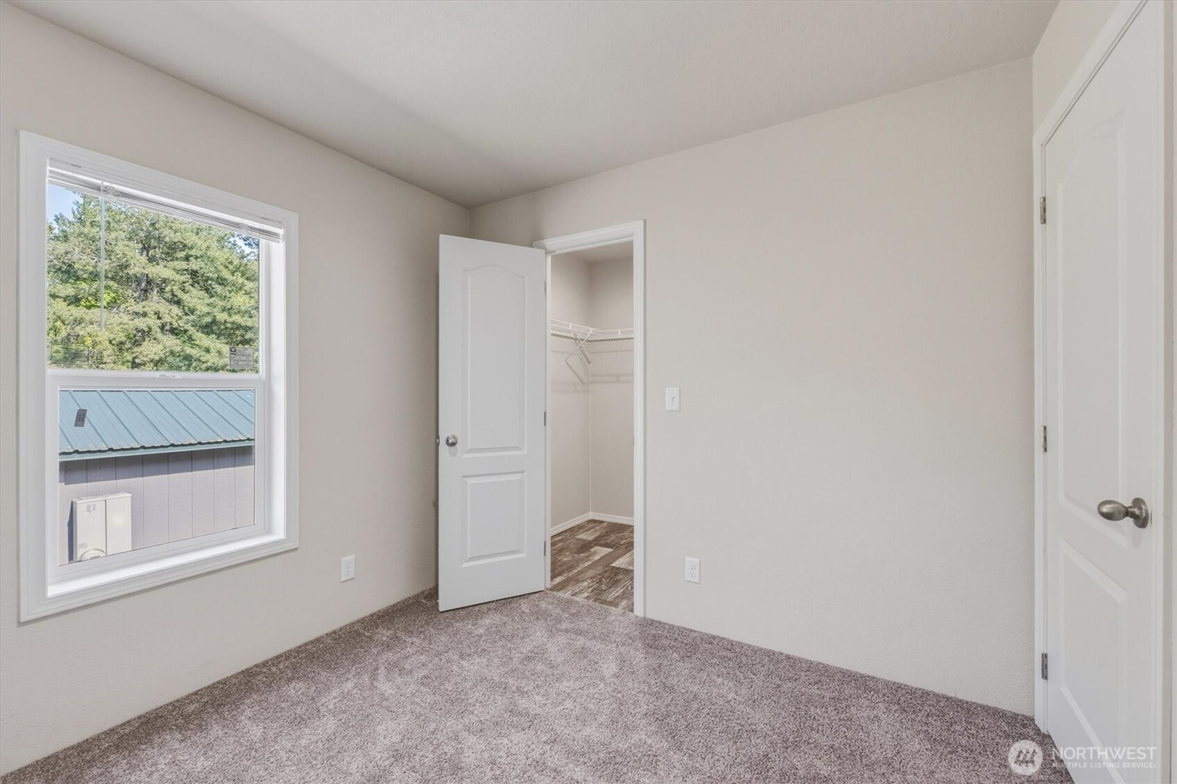 101 Sir Lancelot Drive Castle Rock WA 98611