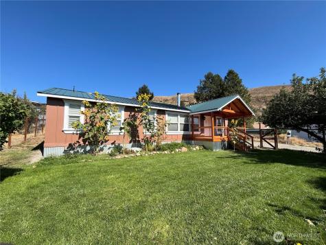 920 Castle Avenue Winthrop WA 98862