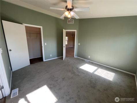 920 Castle Avenue Winthrop WA 98862