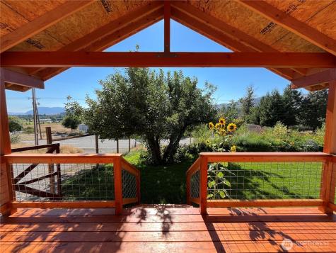 920 Castle Avenue Winthrop WA 98862