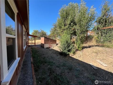 920 Castle Avenue Winthrop WA 98862