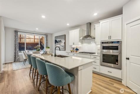 2028 NE Norseman Way Poulsbo WA 98370