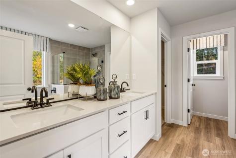 2028 NE Norseman Way Poulsbo WA 98370