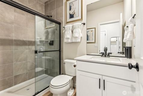 2028 NE Norseman Way Poulsbo WA 98370