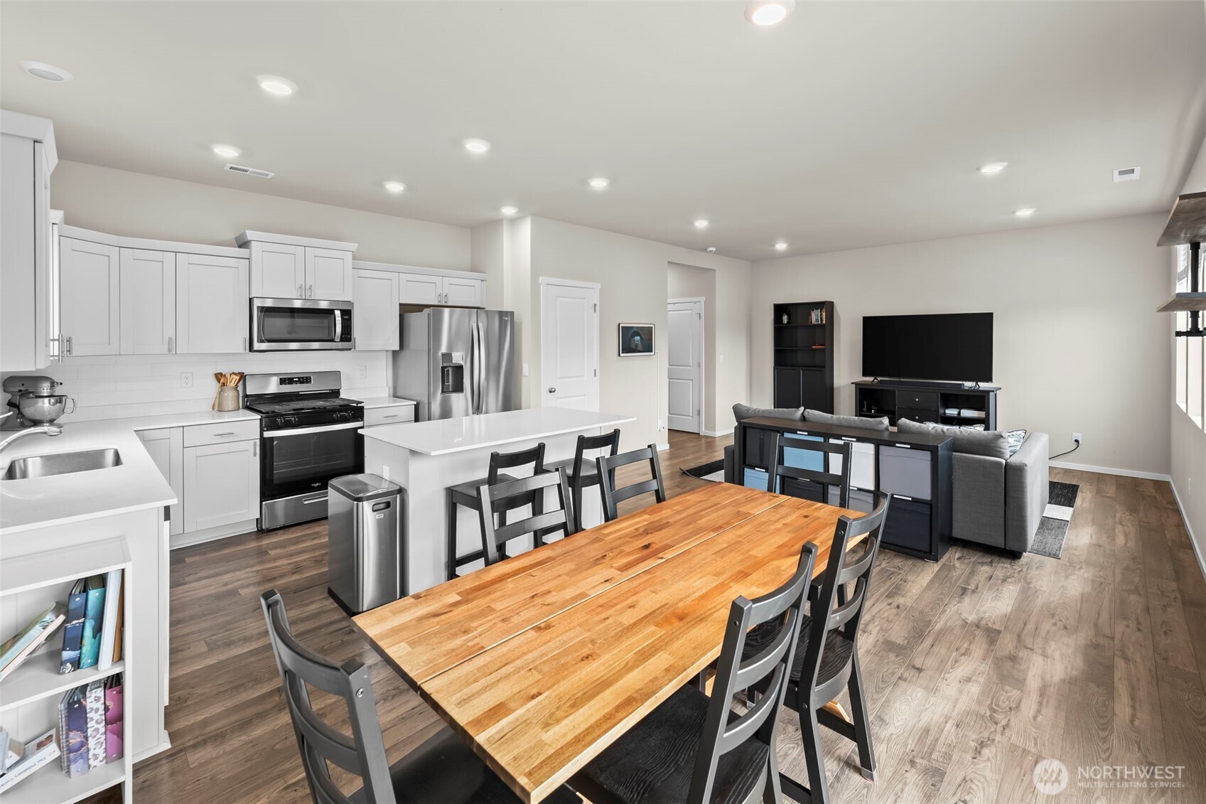 5990 Rebel Road SW Port Orchard WA 98367