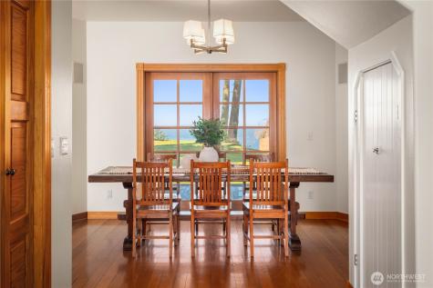 1744 Gasman Road Port Angeles WA 98362