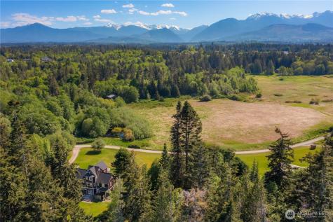 1744 Gasman Road Port Angeles WA 98362