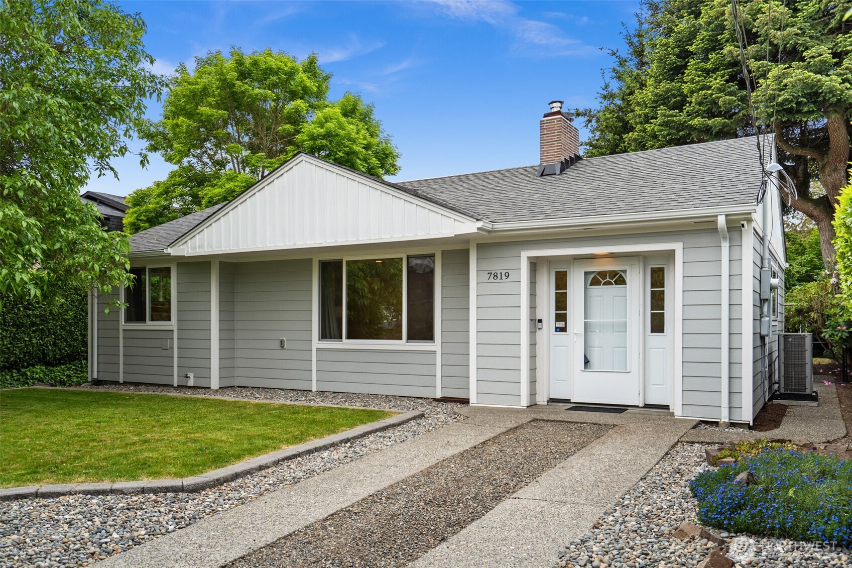 7819 28th Street W University Place WA 98466