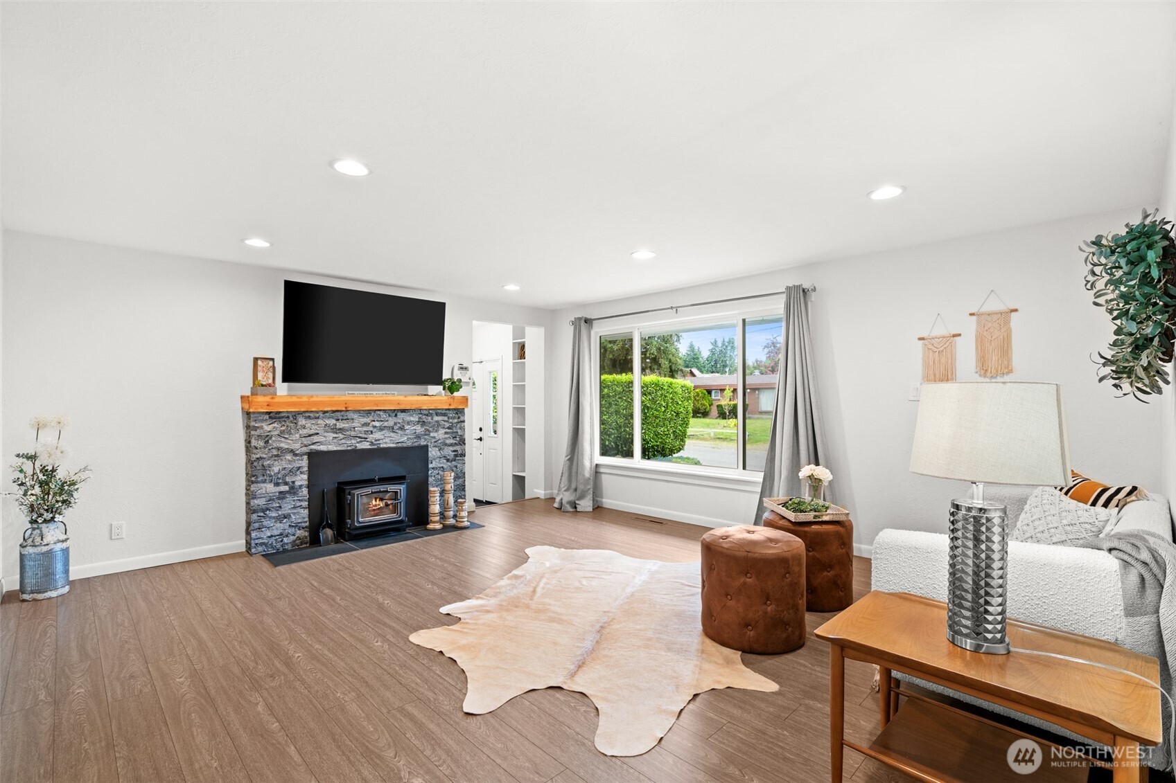 7819 28th Street W University Place WA 98466