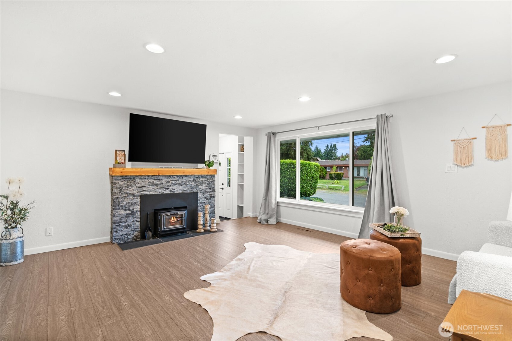7819 28th Street W University Place WA 98466