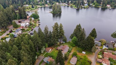 3502 Long Lake Drive SE Lacey WA 98503