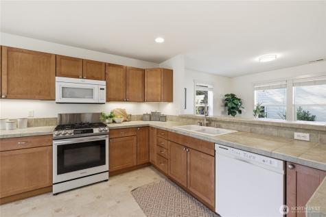 36703 SE Gravenstein Court Snoqualmie WA 98065