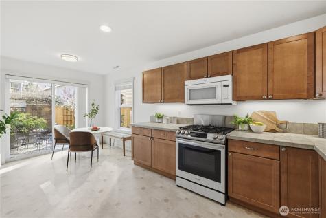 36703 SE Gravenstein Court Snoqualmie WA 98065