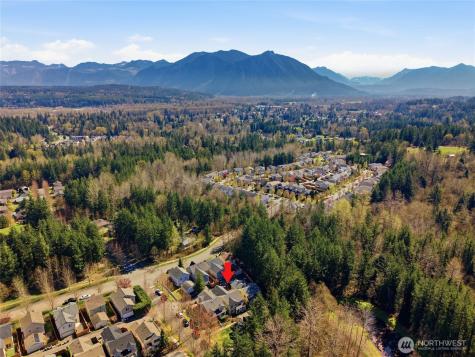 36703 SE Gravenstein Court Snoqualmie WA 98065
