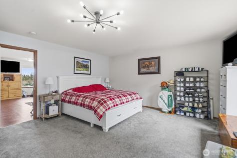 1804 Harborview Drive Aberdeen WA 98520