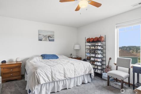 1804 Harborview Drive Aberdeen WA 98520