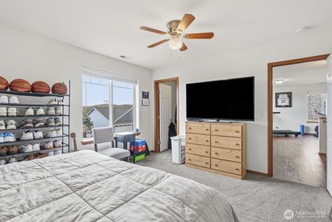 1804 Harborview Drive Aberdeen WA 98520