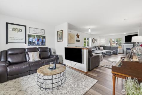 1804 Harborview Drive Aberdeen WA 98520