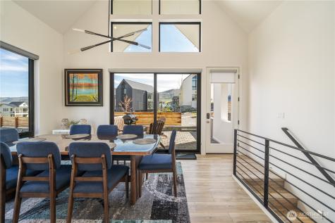1414 Cottage Lane Chelan WA 98816