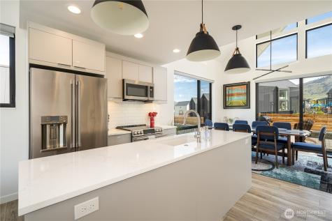 1414 Cottage Lane Chelan WA 98816