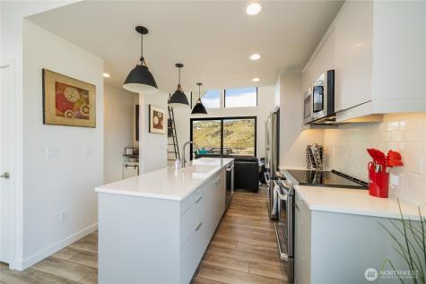 1414 Cottage Lane Chelan WA 98816