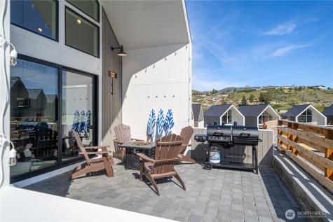 1414 Cottage Lane Chelan WA 98816