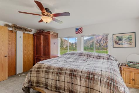 2560 Antione Creek Chelan WA 98816