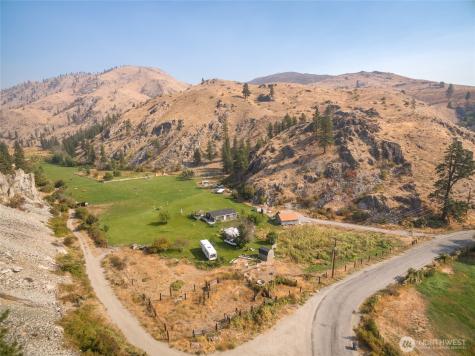 2560 Antione Creek Chelan WA 98816