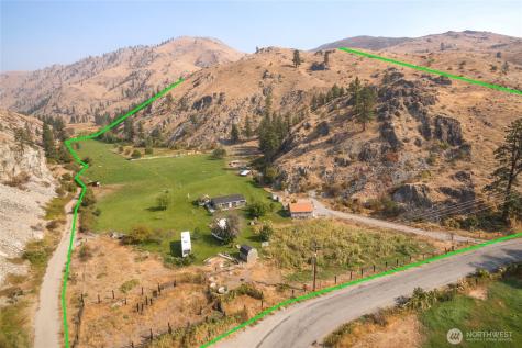 2560 Antione Creek Chelan WA 98816