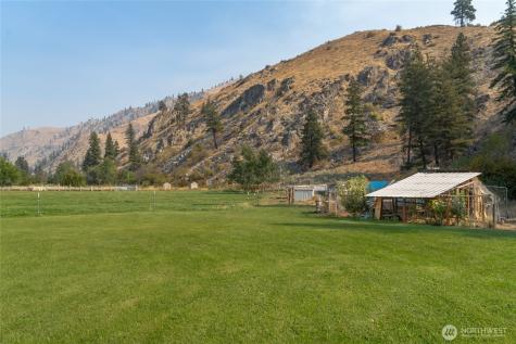 2560 Antione Creek Chelan WA 98816