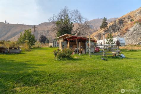 2560 Antione Creek Chelan WA 98816
