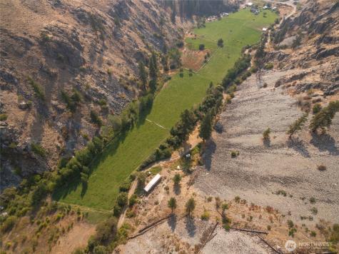 2560 Antione Creek Chelan WA 98816