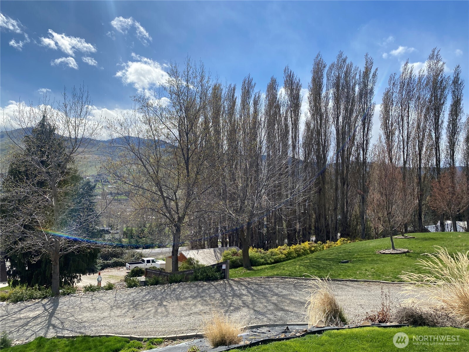 1698 Sunset Drive Wenatchee WA 98801
