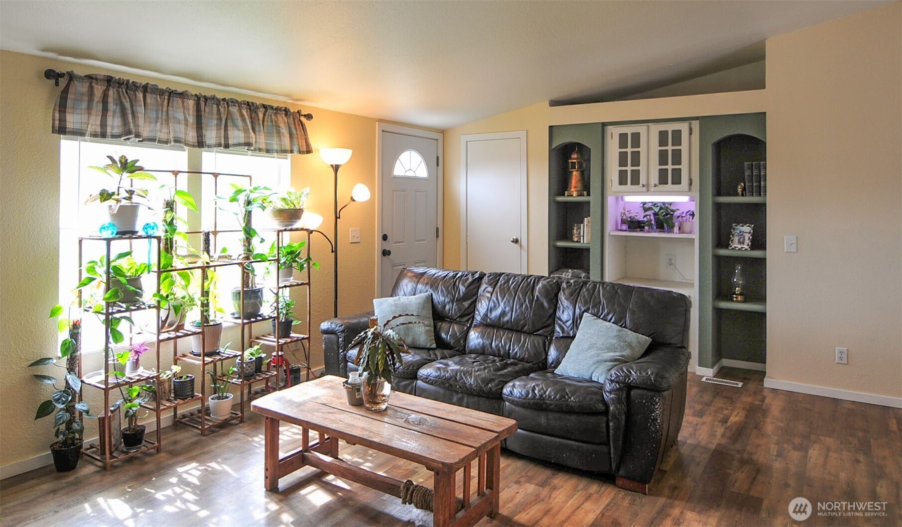 1698 Sunset Drive Wenatchee WA 98801