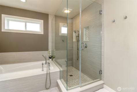 5321 N 48th Street Tacoma WA 98407