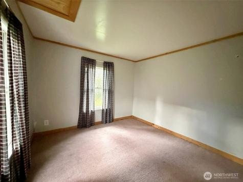 137 Glenoma Road Glenoma WA 98336