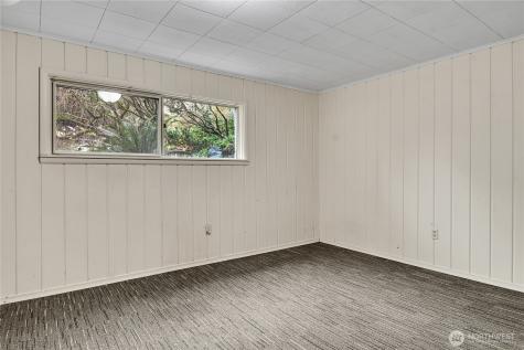 921 Sunset Way Bellevue WA 98004
