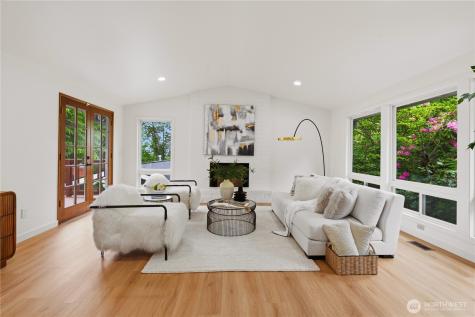 5617 134th Ave SE Bellevue WA 98006