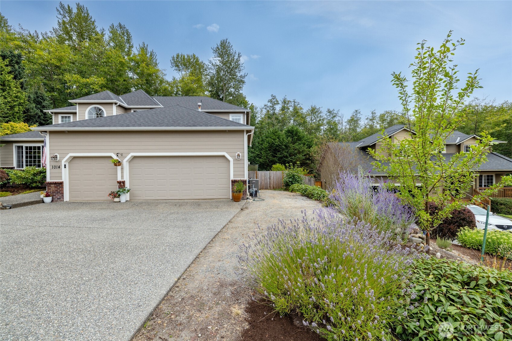 1014 S 38th Place Mount Vernon WA 98274