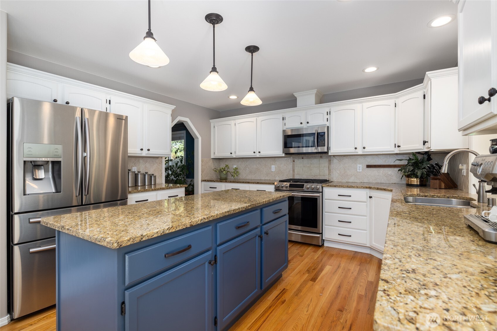 1014 S 38th Place Mount Vernon WA 98274