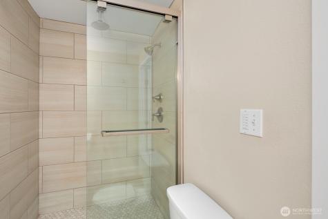 23304 55th Avenue W Mountlake Terrace WA 98043