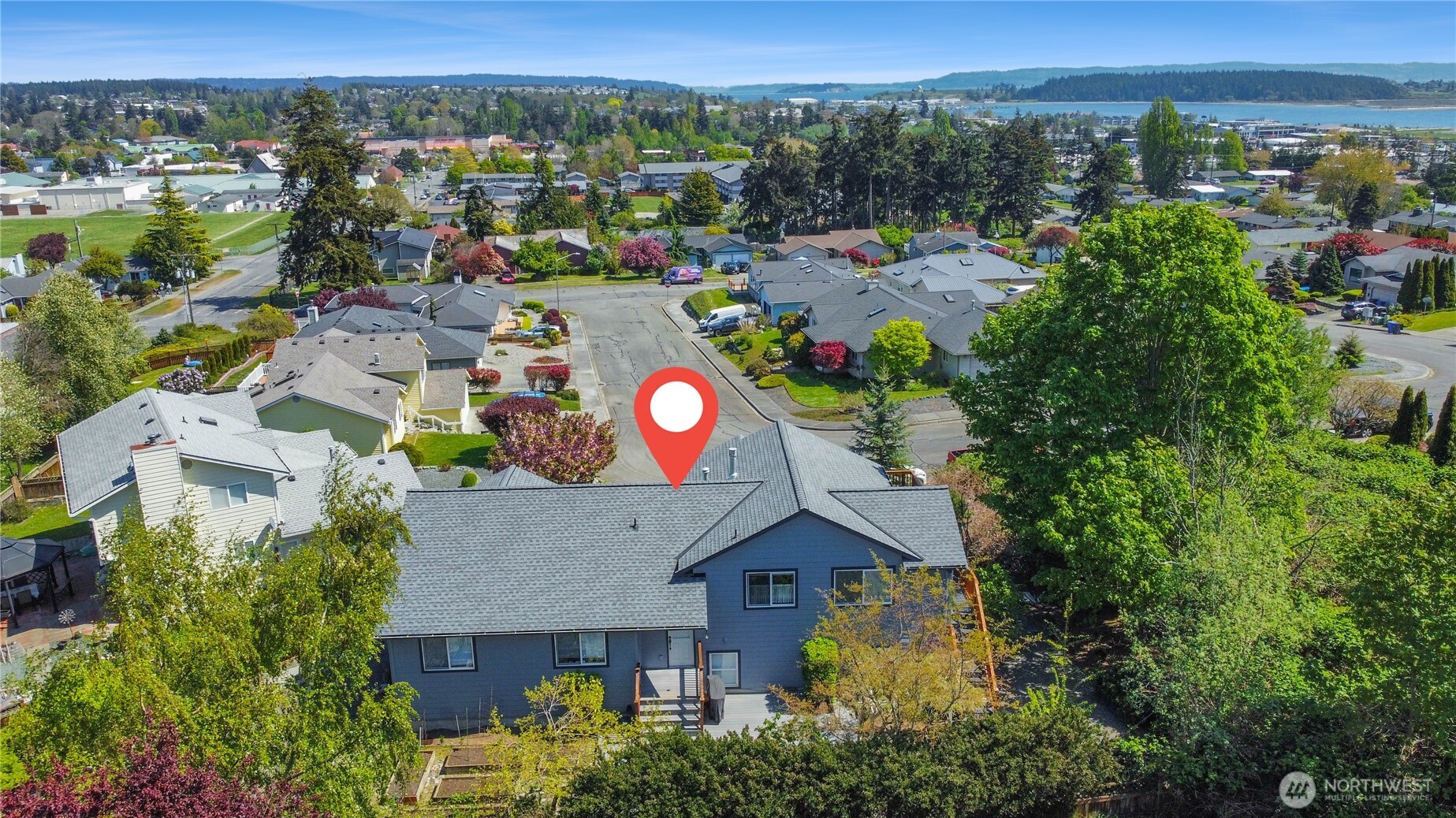 710 SW Echo Loop Oak Harbor WA 98277